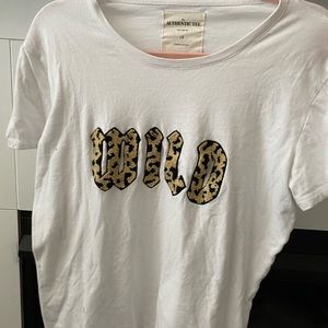 WILD graphic T shirt